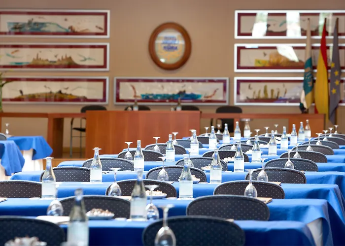 Adrián Jardines De Nivaria 5*