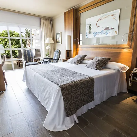 Adrian Jardines De Nivaria Costa Adeje (Tenerife)