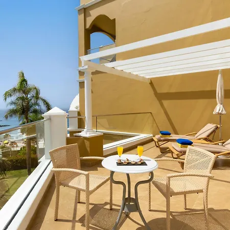 أدريان هوتيلز جاردينز دي نيفاريا 5* أذيخي